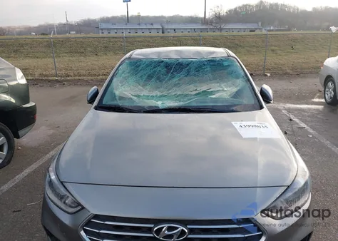 2021 Hyundai Accent Se z USA, uszkodzony, nr VIN 3KPC24A68ME133152